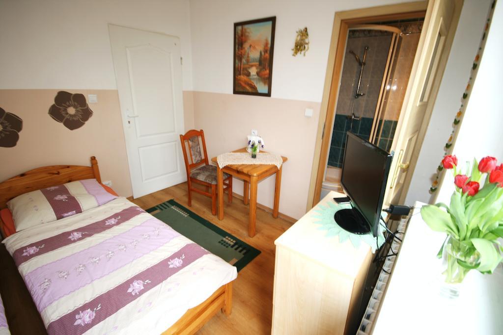 Pokoje Klaudia Ujście-Darłowskie Habitación foto